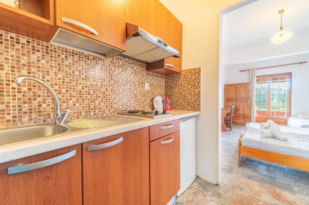 Arianna Studio Ground Floor 8 Палеокастрица Экстерьер фото